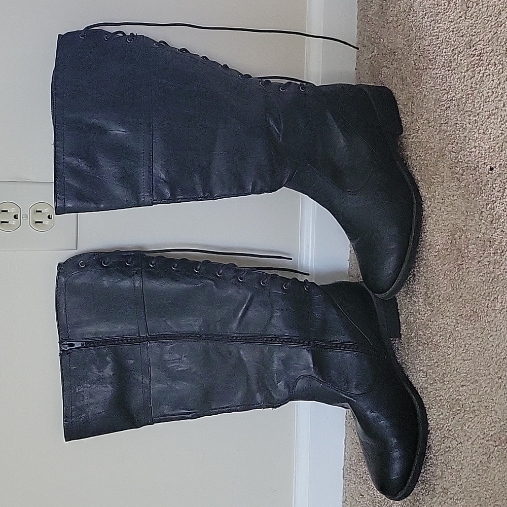 Women's boots